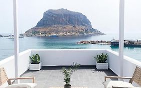 Lulu - Self Catering Accommodation